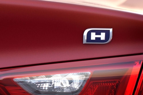 2016 Chevrolet Malibu Hybrid Sedan Rear Badge