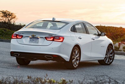 Used 2017 Chevrolet Malibu Pictures 303 Photos Edmunds 2017 Chevrolet Malibu Premier Sedan Exterior
