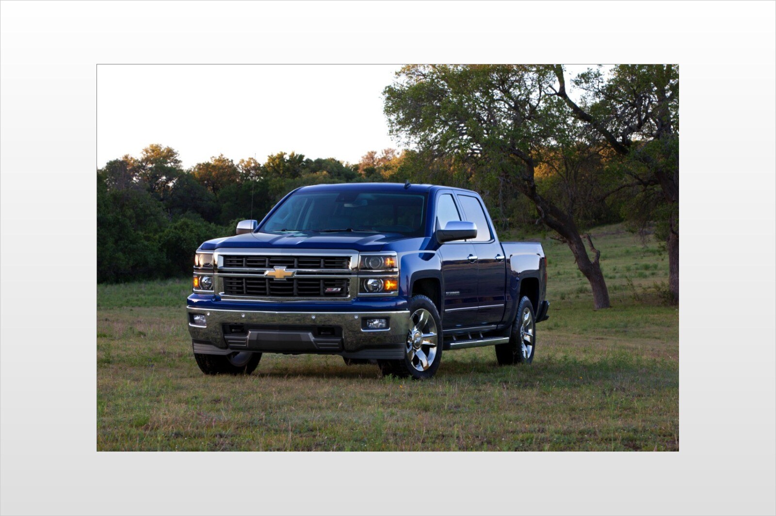 2014 Chevrolet Silverado Beats Ram 1500 in Consumer ...