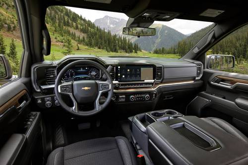 2025 Chevrolet Silverado 1500 LT Crew Cab Pickup Dashboard