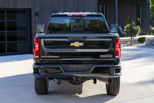 2025 Chevrolet Silverado 2500HD High Country Crew Cab Pickup Exterior