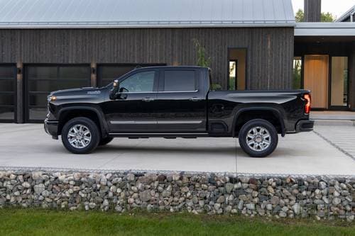 2025 Chevrolet Silverado 2500HD High Country Crew Cab Pickup Profile Shown