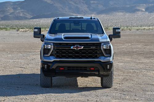 2025 Chevrolet Silverado 2500HD ZR2 Crew Cab Pickup Exterior