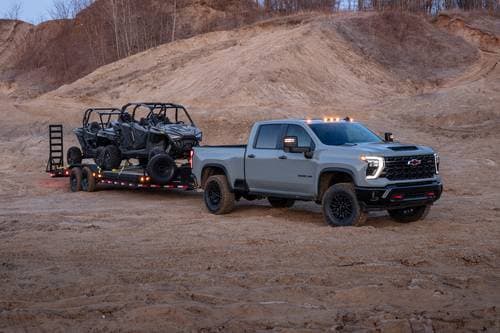 2025 Chevrolet Silverado 2500HD ZR2 Crew Cab Pickup Lifestyle Exterior