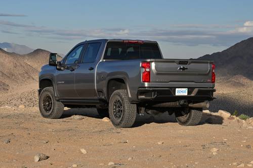 2025 Chevrolet Silverado 2500HD ZR2 Crew Cab Pickup Exterior