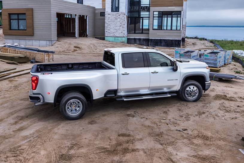 2026 Chevrolet Silverado 3500HD LTZ Crew Cab Pickup Profile Shown