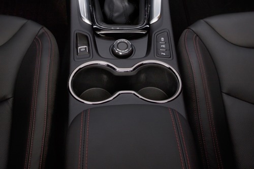 2015 Chevrolet SS Sedan Cupholders