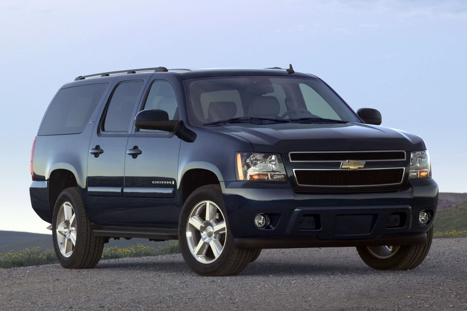 2009 Chevy Suburban Review Ratings Edmunds