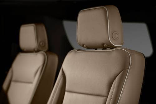 Chevrolet Suburban Premier 4dr SUV Interior Detail
