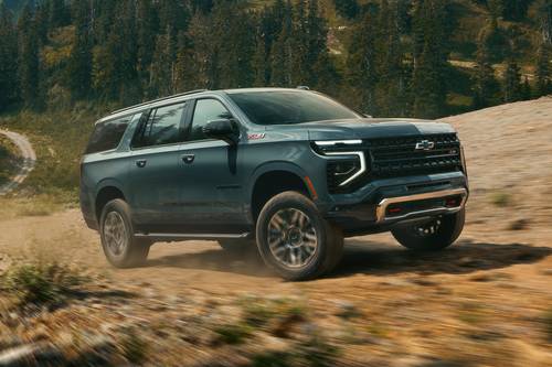 2025 Chevrolet Suburban Z71 4dr SUV Exterior