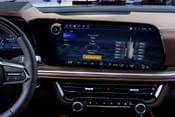 2027 Chevrolet Suburban High Country 4dr SUV Center Console 2027 Chevrolet Suburban High Country 4dr SUV Center Console