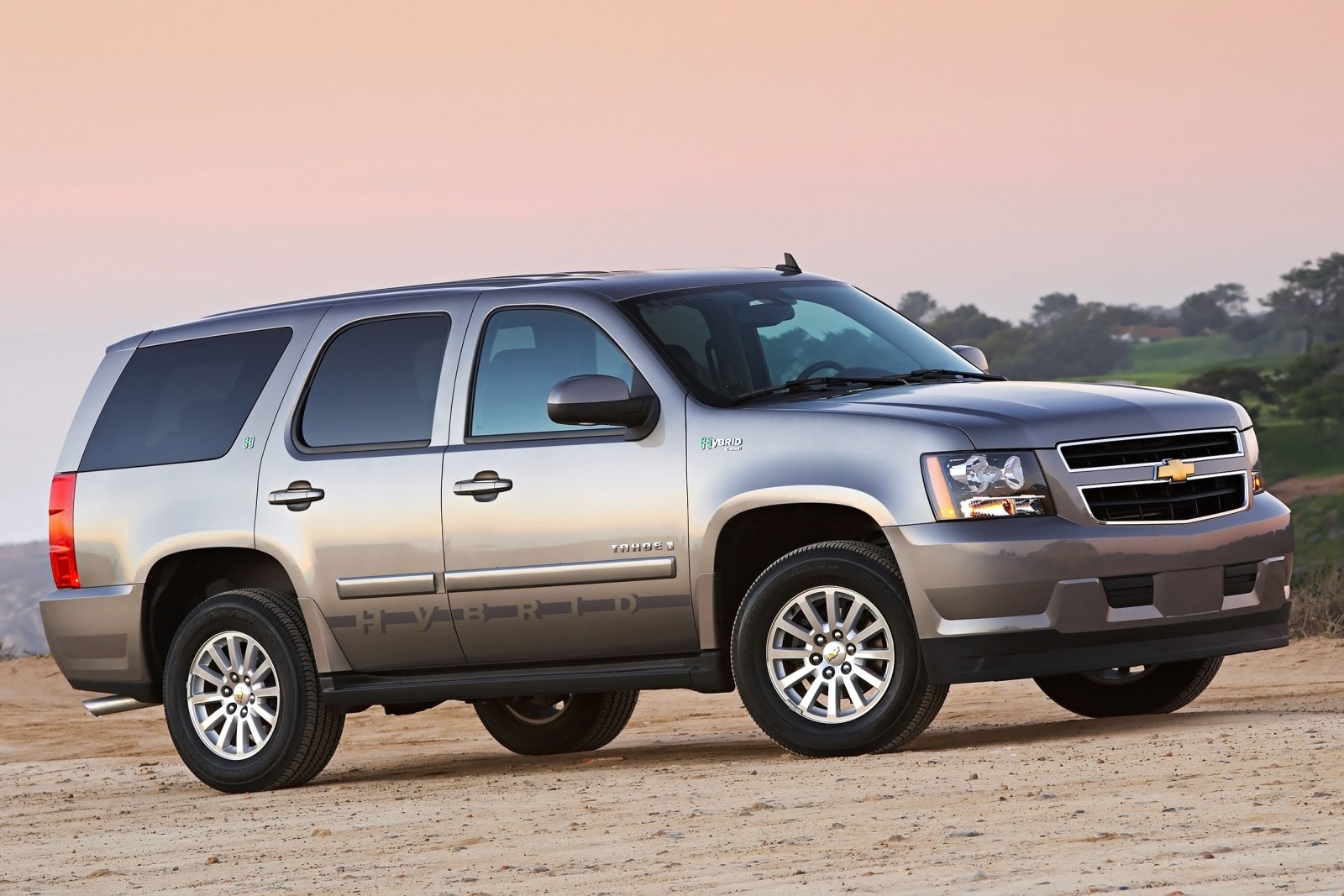 2013 Chevy Tahoe Hybrid Review & Ratings | Edmunds