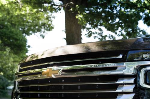 Chevrolet Tahoe High Country 4dr SUV Front Badge