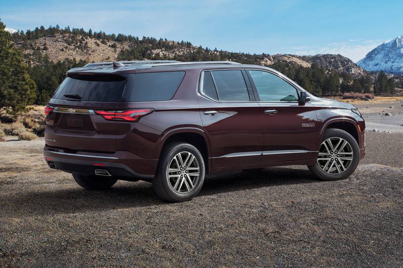 2022 Chevrolet Traverse High Country 4dr SUV Exterior