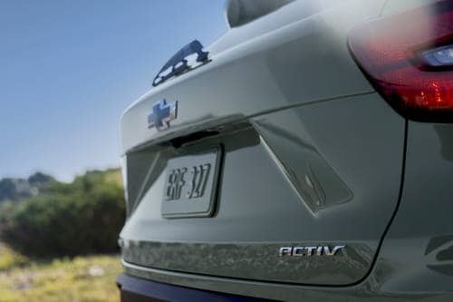 2025 Chevrolet Trax ACTIV 4dr SUV Rear Badge