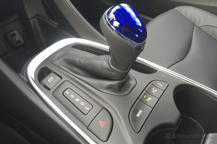 2016 Chevrolet Volt Edmunds Road Test 2016 Chevrolet Volt