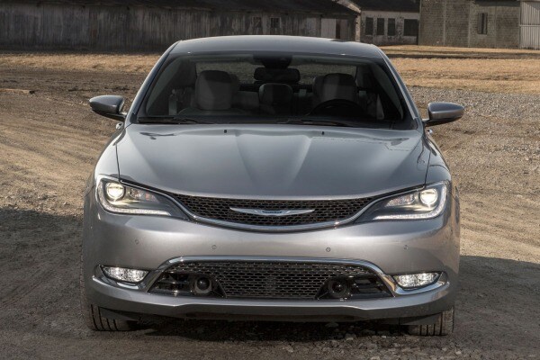 The 2016 Chrysler 200 The 2016 Chrysler 200