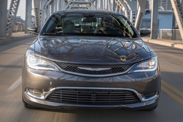 The 2016 Chrysler 200 The 2016 Chrysler 200