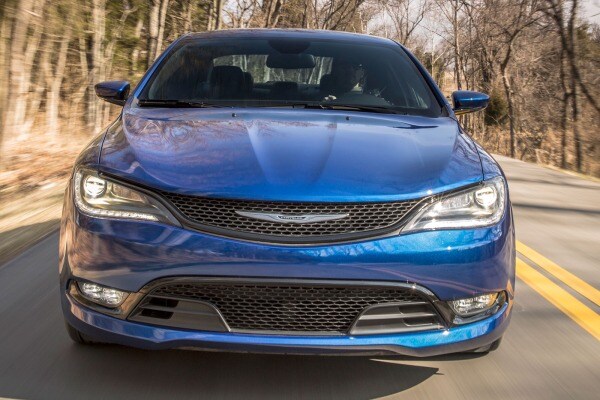 The 2016 Chrysler 200 The 2016 Chrysler 200