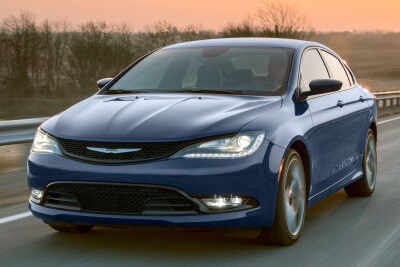 2017 Chrysler 200 C Platinum Sedan Mpg Gas Mileage Data Edmunds