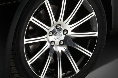 2010 Chrysler 300 S V6 Sedan Wheel