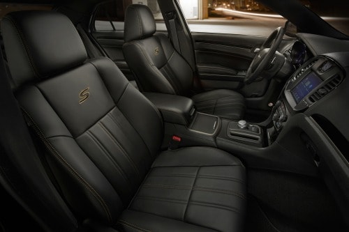 2016 Chrysler 300 Alloy Sedan Interior. Options Shown.