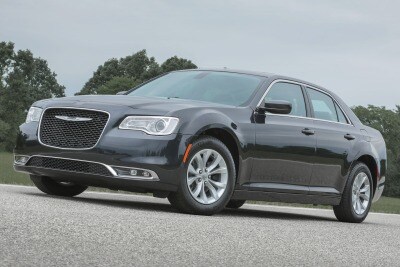 2016 Chrysler 300 Sedan Review Edmunds 2016 Chrysler 300 Anniversary Package Sedan Exterior