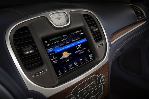 2016 Chrysler 300 C Platinum Sedan Center Console