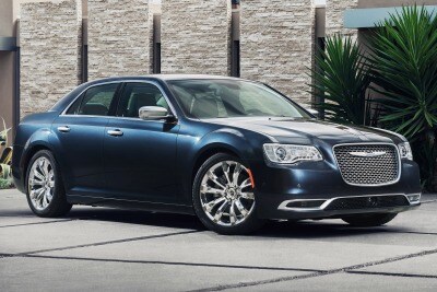 Used 2016 Chrysler 300 Limited Sedan Review Ratings Edmunds