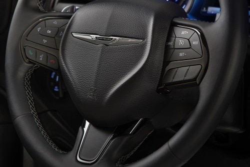 2017 Chrysler 300 S Sedan Steering Wheel Detail