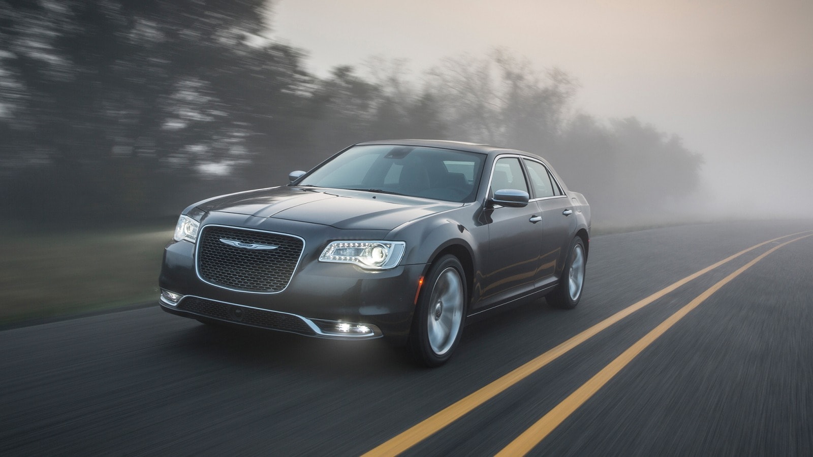 Used 2018 Chrysler 300 Limited Review & Ratings Edmunds