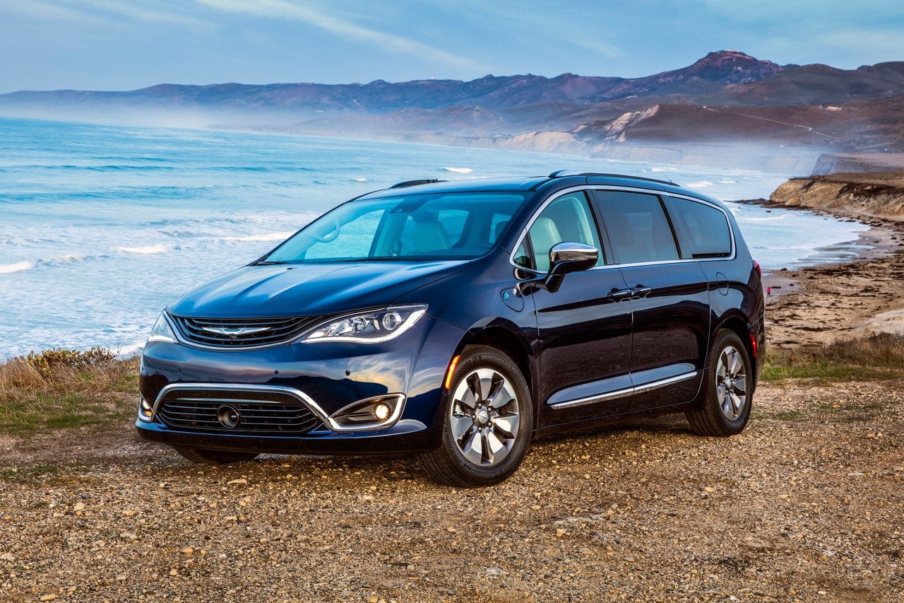 Used 2017 Chrysler Pacifica Hybrid For Pricing Features Used 2017 Chrysler Pacifica Hybrid For Pricing Features Edmunds