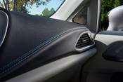 2018 Chrysler Pacifica Hybrid Touring Plus Passenger Minivan Interior Detail