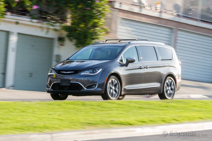 2017 Chrysler Pacifica Edmunds Road Test 2017 Chrysler Pacifica