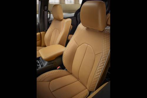 2024 Chrysler Pacifica Pinnacle Passenger Minivan Interior Detail