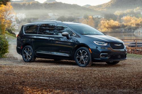 2024 Chrysler Pacifica Pinnacle Passenger Minivan Exterior