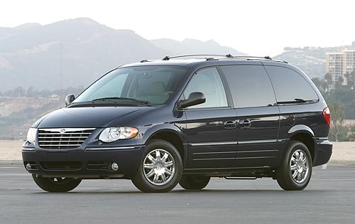 2005 Chrysler Town and Country Minivan