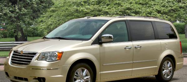 2010 Chrysler Town and Country LX Fleet