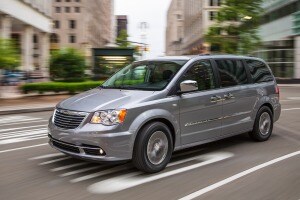 chrysler town country 30th anniversary caravan dodge grand minivan edition van redesign minivans platform telsonic vehicles success mini story seven