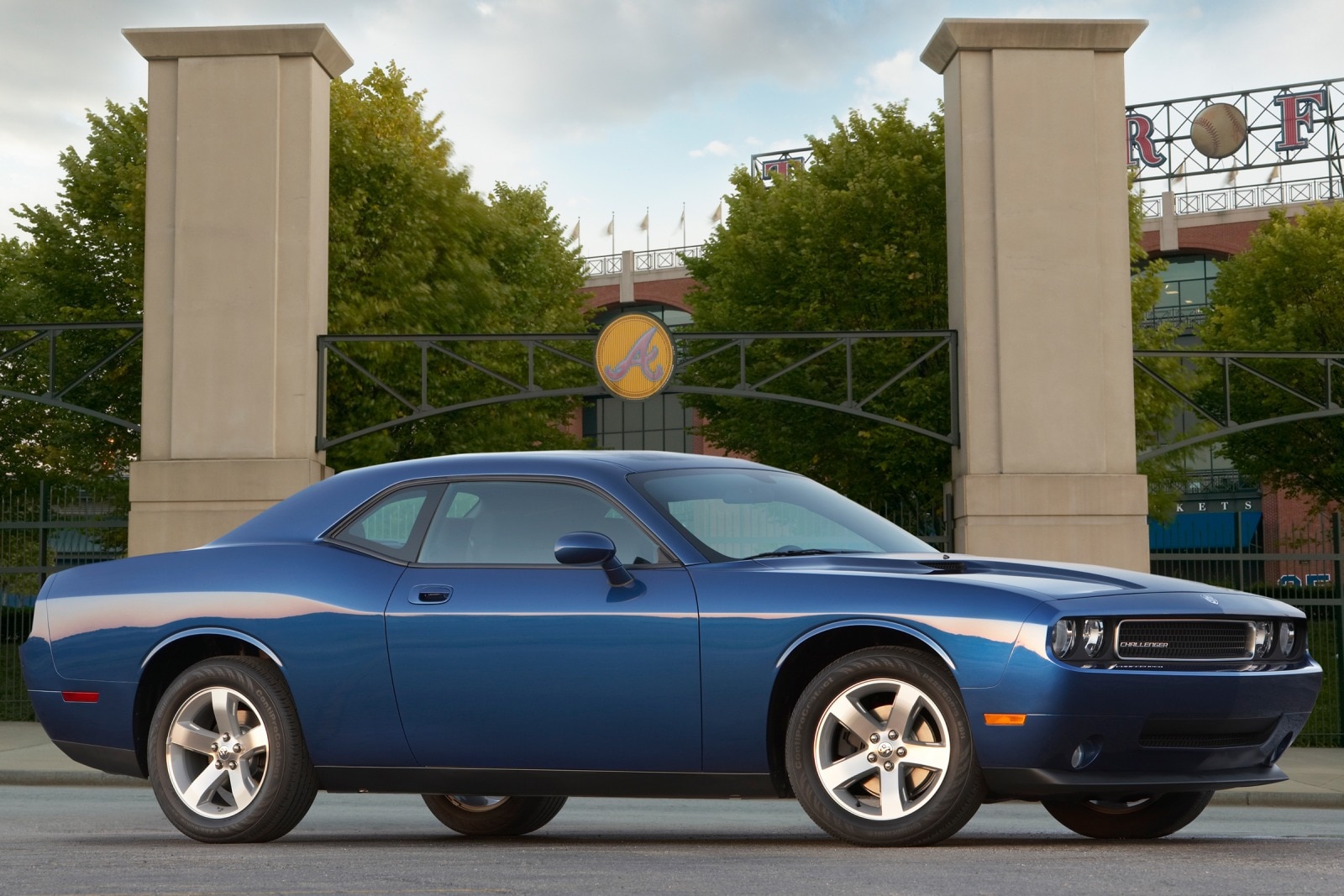 [ Lサイズ ] challenger blue V8 SOUND TEE Rare ALL Original 2010 Dodge Challenger SRT8 372 6.1L V8