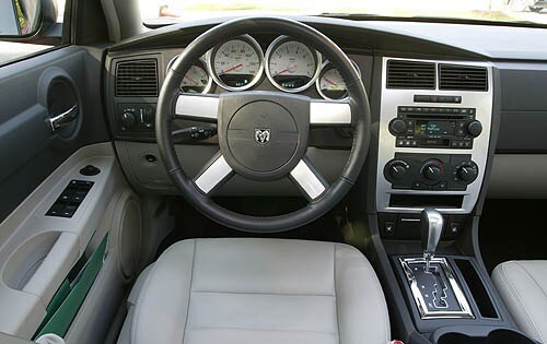 2007 Dodge Charger Dashboard