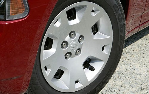 2007 Dodge Charger Wheel Detail