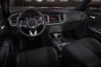Used 2017 Dodge Charger Pictures 217 Photos Edmunds 2017 Dodge Charger R T Sedan Interior
