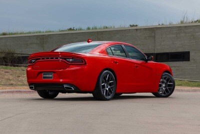 Used 2017 Dodge Charger Daytona Sedan Features Specs Edmunds 2017 Dodge Charger R T Sedan Exterior