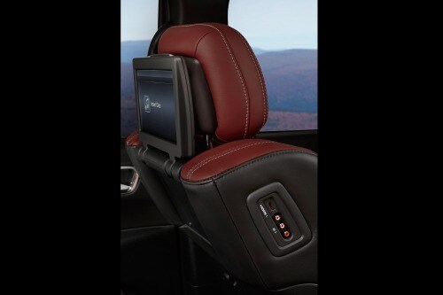 2018 Dodge Durango SRT 4dr SUV Interior Detail