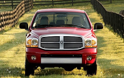 2006 Dodge Ram Pickup 2500 Laramie 4dr Mega Cab 4WD SB