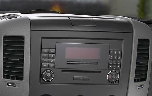 2008 Dodge Sprinter 2500 144 WB Center Console