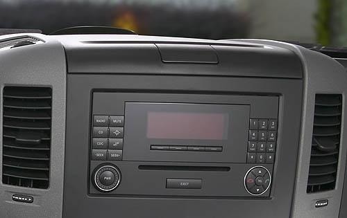 2008 Dodge Sprinter 2500 170 WB Center Console