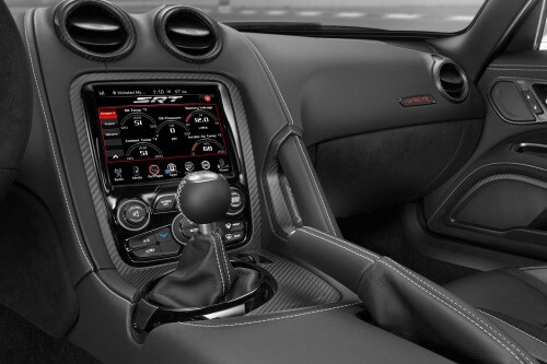 2016 Dodge Viper ACR Coupe Center Console