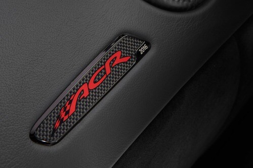 2016 Dodge Viper ACR Coupe Interior Detail